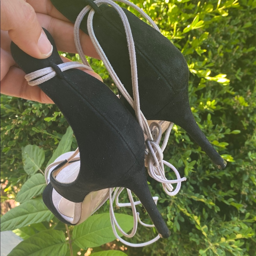 🖤🤍Elegant gianvito rossi heels 👠 black suede🖤🤍 - Picture 7 of 13